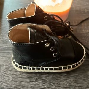 Size 7 leather moccasins